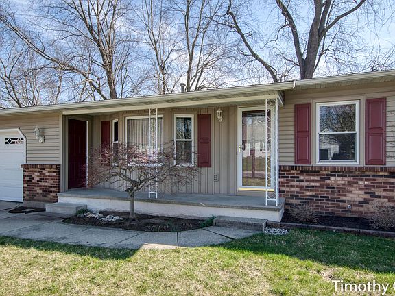 4th image of 1558 Marlin Ave NW