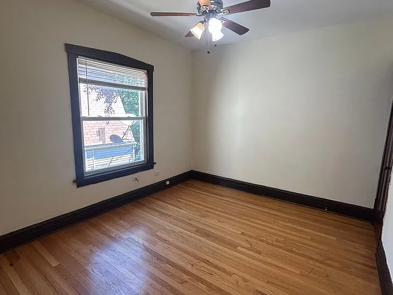 4024 W Cortland St #2 — Photo 8