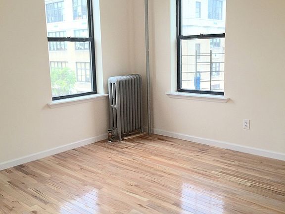 2nd image of 603 Isham St APT 3C