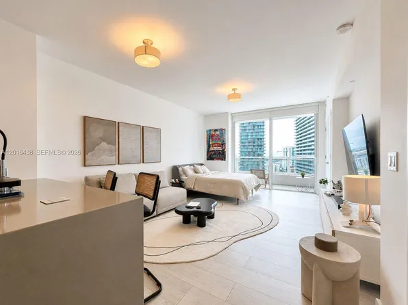 1080 Brickell Ave, Miami, FL