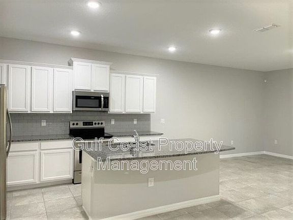 5th image of 2658 Midnight Pearl Dr