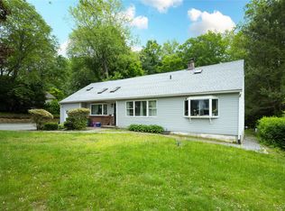 929 Fox Meadow Road, Yorktown Heights, NY 10598