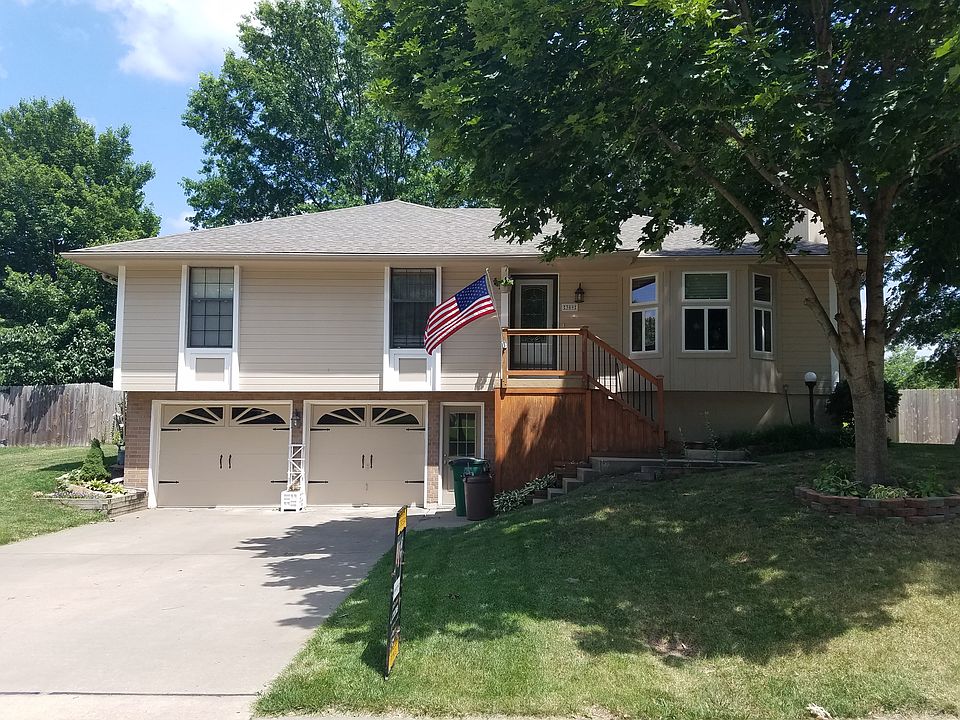 1st image of 309 SE Bristol Dr