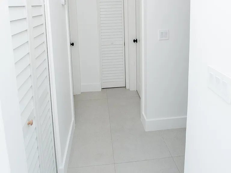 2160 SW 16th Ct — Photo 31