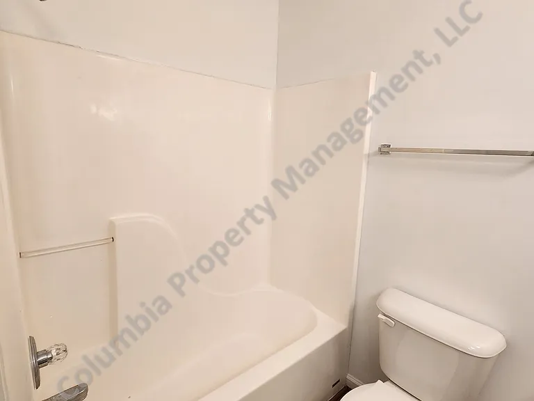 308 N Lake Pointe Dr — Photo 12
