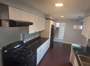 243 Lado De Loma Dr, Vista, CA 92083