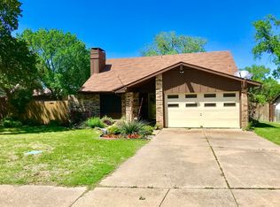 408 Shelmar Dr, Euless, TX 76039
