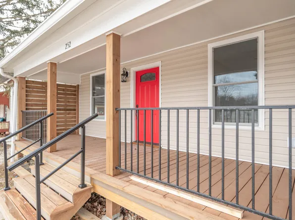 252 S Main St, Cloverdale, IN 46120