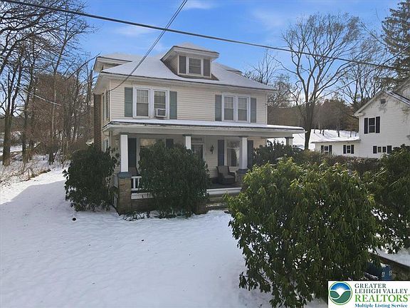 4th image of 97 Chapel Dr