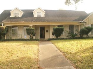 7626 Glenview Dr, Houston, TX 77061