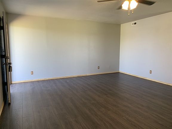3rd image of 101 Christy Dr