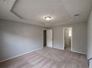 2099 Glenwood Downs Dr, Decatur, GA 30035