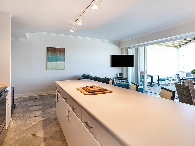 260 Dune Rd #75E — Photo 6