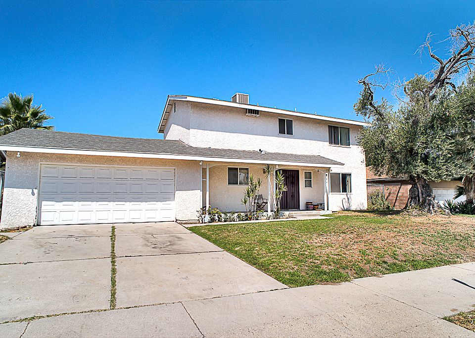 1st image of 11486 Garrick Ave