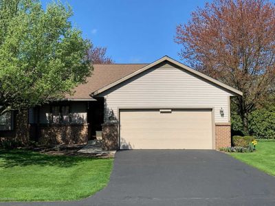 1693 Lakeview Dr, Zeeland, MI, 49464