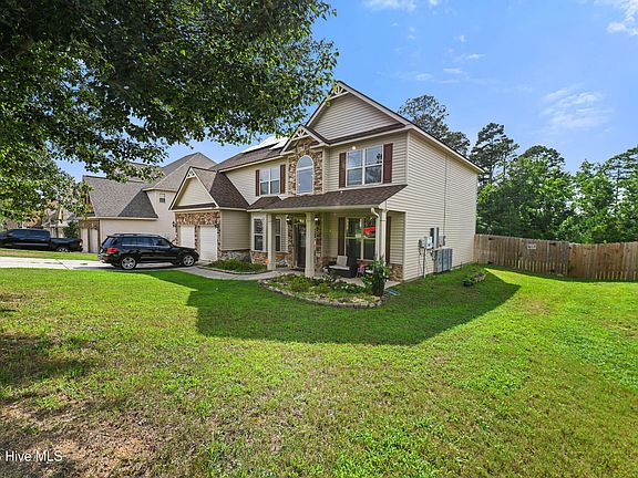 2nd image of 6074 Reynolds Circle