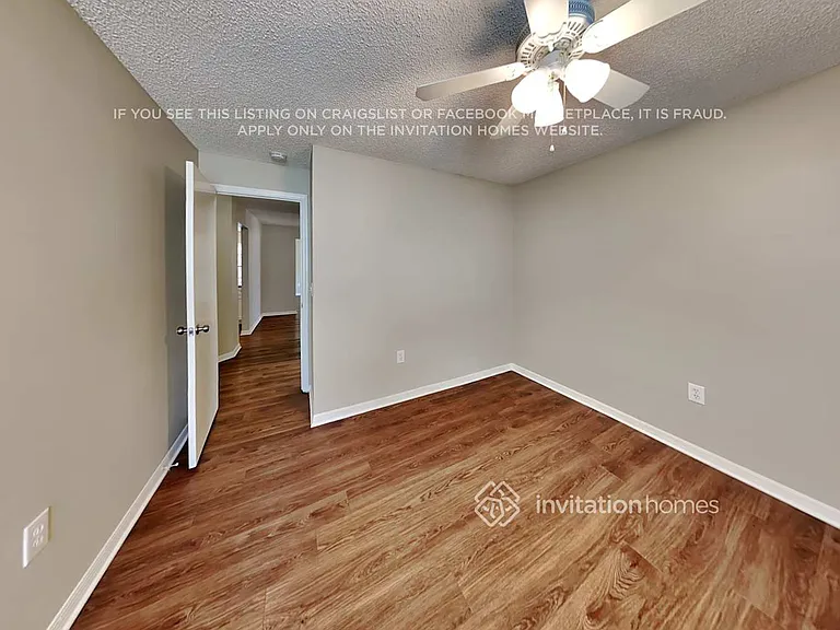 64 Lake Daisy Blvd — Photo 12