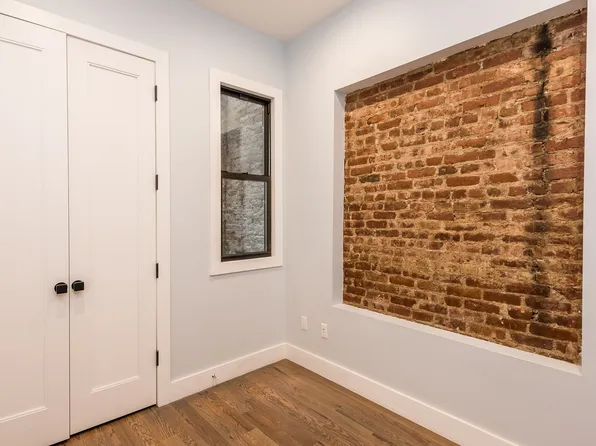 364 Palmetto Street image 8 of 12