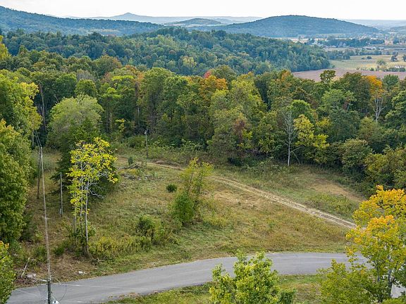3rd image of 198 Bald Rock Rd