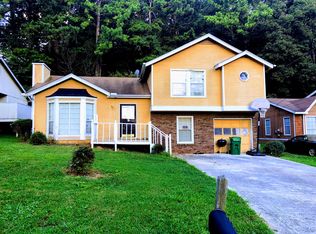 1955 Marbut Forest Dr, Lithonia, GA 30058