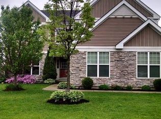 3244 Prairie St, Aurora, IL 60506