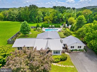 2749 Crenshaw Rd, Marshall, VA 20115