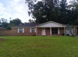 31 E Welwood Dr, Savannah, GA 31419
