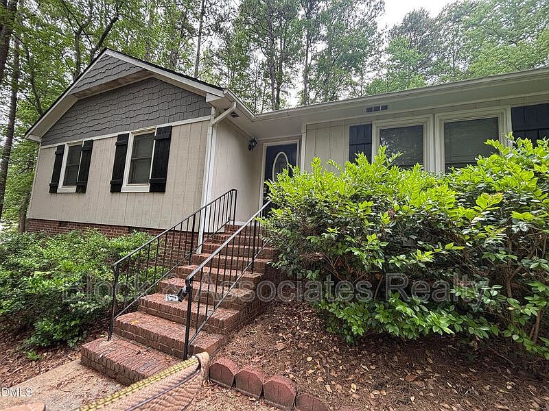 1st image of 501 Merrie Rd