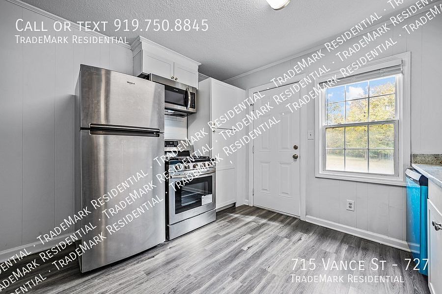 1st image of 715 Vance St #727