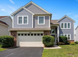 2164 Horncastle Ln, Naperville, IL 60564