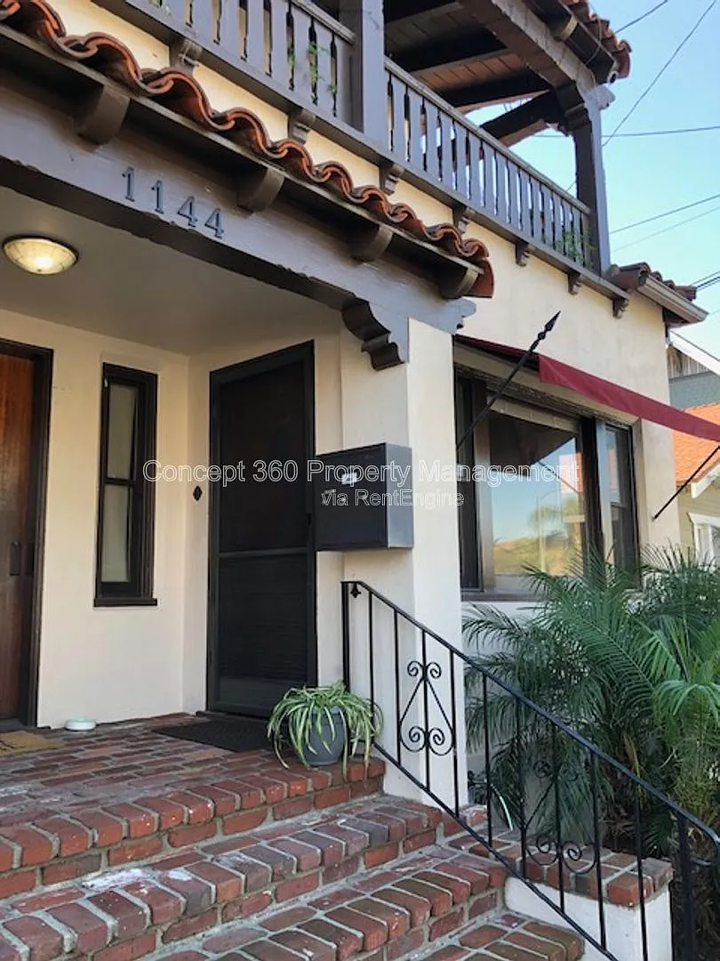 Building Photo - 1144 E Appleton St #1