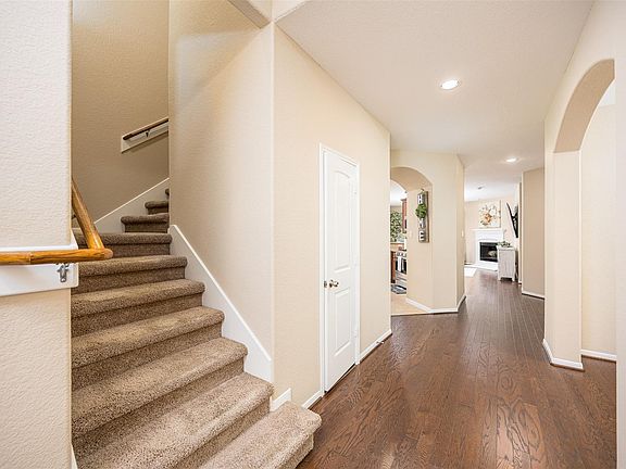 4th image of 33311 Greenfield Forest Dr