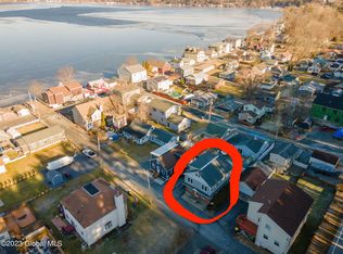 104 3rd St, Saratoga Springs, NY 12866