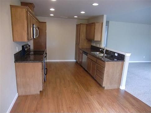 2nd image of 7538 Lone Oak Ln