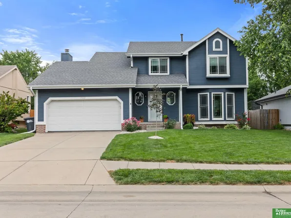 15064 Birch St, Omaha, NE 68116