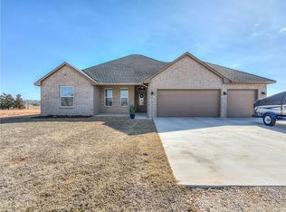 5444 Little Farms Rd, Guthrie, OK 73044