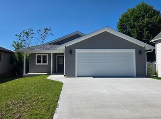 313 Forest Ave, Plymouth, WI 53073