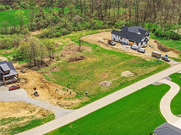 3rd image of 6027 Macdougall Ln