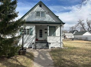 B 1521st Ave, Gothenburg, NE 69138