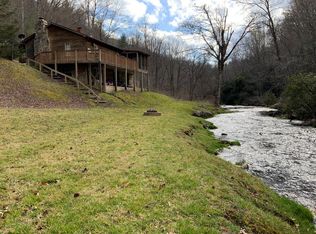 21027 Wayah Rd, Topton, NC 28781