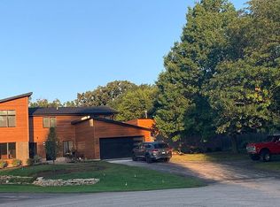 925 Central Ave, Downers Grove, IL 60516