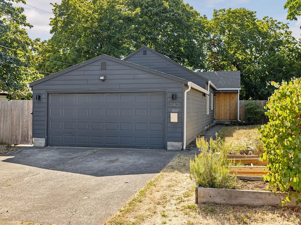 7401 SE 83rd Ave
