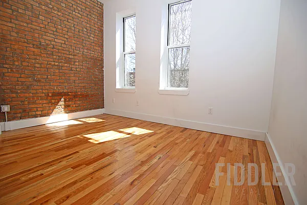 Rented by Fiddler Realty | media 13