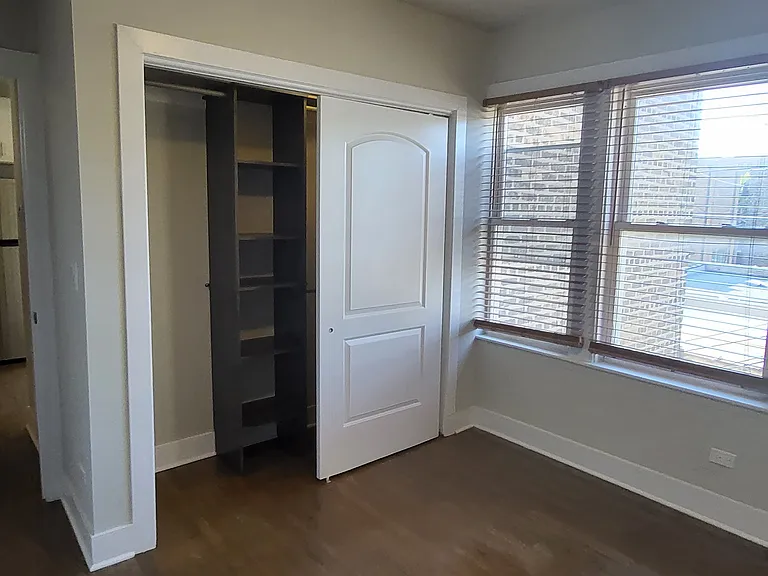 6418 N Campbell Ave #1 — Photo 3