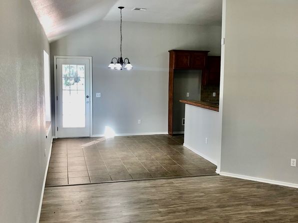 233 Spring Creek Rd