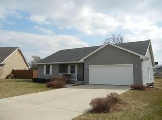 779 N Joshua Ln, Lake Geneva, WI