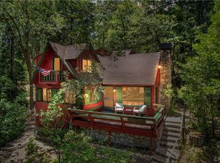 582 Longview Dr, Blue Jay, CA 92317