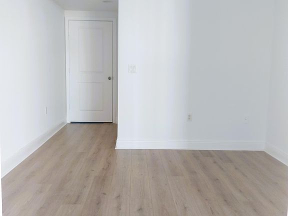 5th image of 1250 S Miami Ave APT 1013