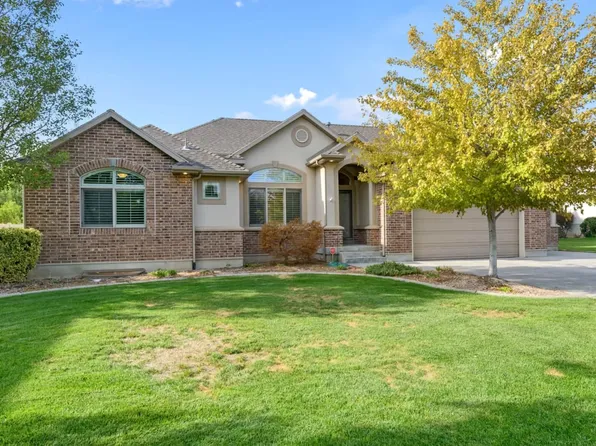 860 Chester Ln, Kaysville, UT 84037