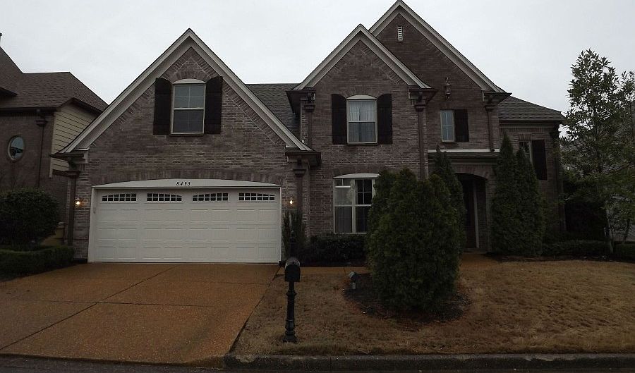 1st image of 8493 Woodland Green Ct